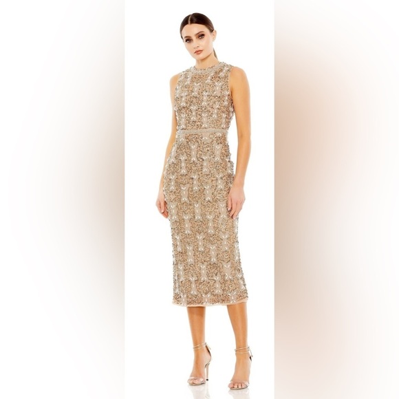 Mac Duggal Dresses & Skirts - Elegant Gold Sleeveless Dress Mac Duggal Style 93764 Size 12 NWT